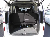 Nissan SERENA лот № 8179 оценка 3.5  с аукциона в Японии 9