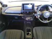 Toyota AQUA лот № 8200 оценка 3.5  с аукциона в Японии 7