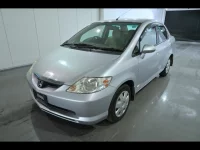 Honda FIT лот № 20071 оценка 4  с аукциона в Японии 1