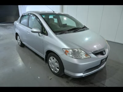 Honda FIT  с аукциона в Японии