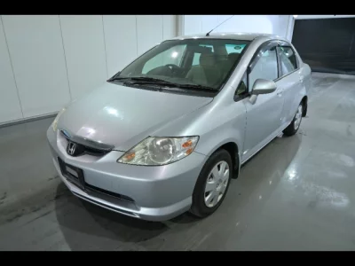 Honda FIT  с аукциона в Японии