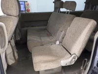 Honda STEP WAGON лот № 10212 оценка 3  с аукциона в Японии 6