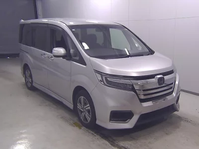 Honda STEP WAGON  с аукциона в Японии