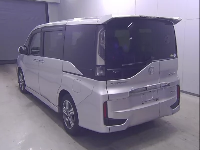 Honda STEP WAGON  с аукциона в Японии