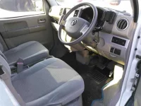 Nissan CLIPPER RIO лот № 8237 оценка 4  с аукциона в Японии 2