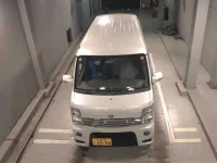 Nissan CLIPPER RIO лот № 8237 оценка 4  с аукциона в Японии 5