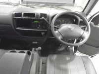 Nissan VANETTE VAN лот № 10226 оценка 3  с аукциона в Японии 4