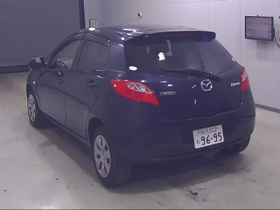 Mazda DEMIO