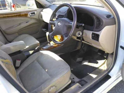 Nissan SYLPHY  с аукциона в Японии