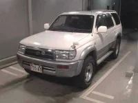 Toyota HILUX SURF лот № 8294 оценка 3.5  с аукциона в Японии 3