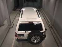 Toyota HILUX SURF лот № 8294 оценка 3.5  с аукциона в Японии 6