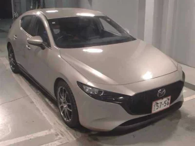 Mazda MAZDA3  с аукциона в Японии