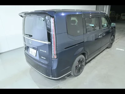 Honda STEP WAGON  с аукциона в Японии