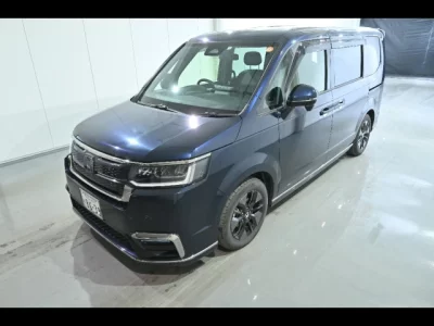 Honda STEP WAGON  с аукциона в Японии