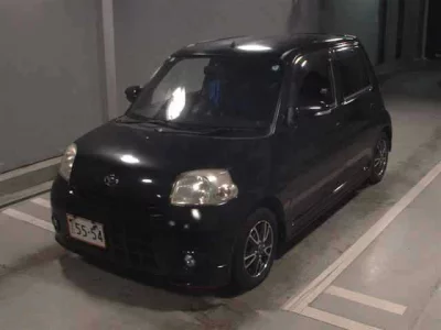 Daihatsu Esse