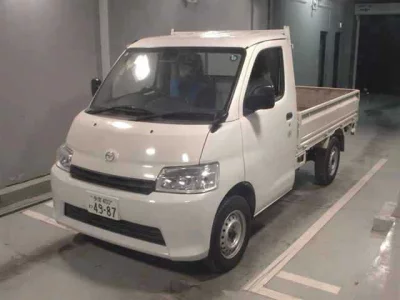 Mazda BONGO  с аукциона в Японии