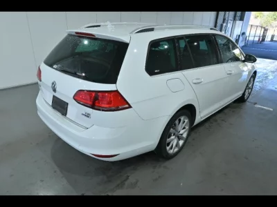 Volkswagen GOLF VARIANT