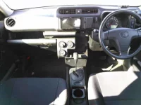 Toyota PROBOX лот № 4506 оценка R  с аукциона в Японии 7