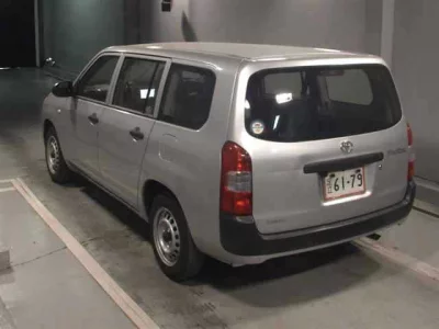Toyota PROBOX  с аукциона в Японии