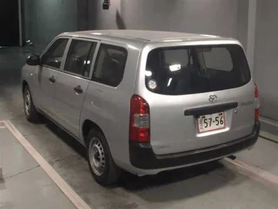 Toyota PROBOX  с аукциона в Японии