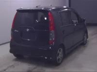 Honda LIFE лот № 19004 оценка 3  с аукциона в Японии 2