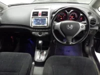 Honda AIRWAVE лот № 19047 оценка 3  с аукциона в Японии 4