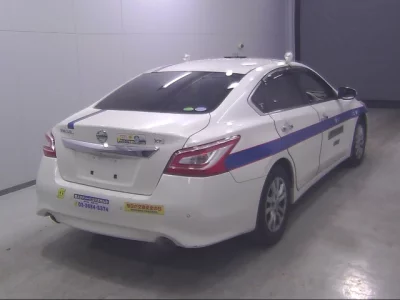 Nissan TEANA