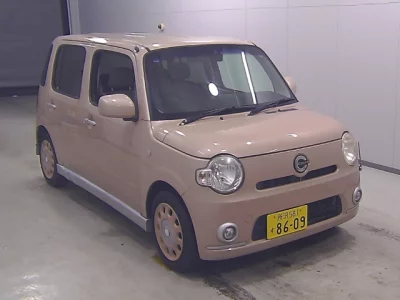 Daihatsu MIRA