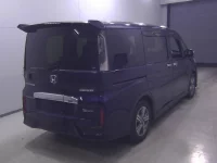 Honda STEP WAGON лот № 19093 оценка 3.5  с аукциона в Японии 2