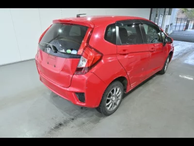 Honda FIT  с аукциона в Японии