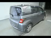 Honda FREED лот № 29099 оценка 3.5  с аукциона в Японии 2