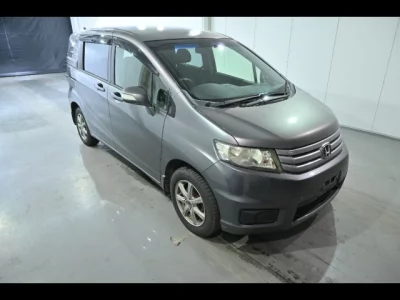Honda FREED  с аукциона в Японии