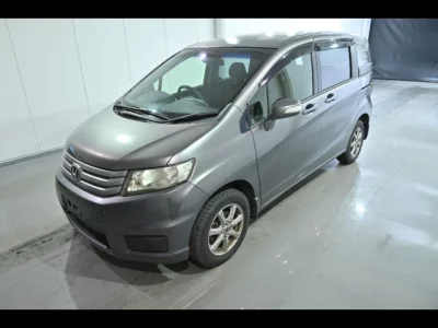 Honda FREED  с аукциона в Японии