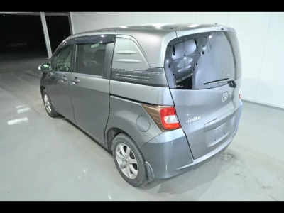 Honda FREED  с аукциона в Японии
