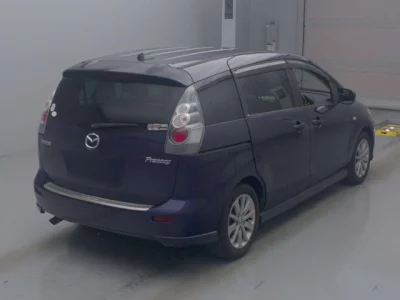 Mazda PREMACY  с аукциона в Японии