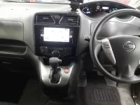 Nissan SERENA лот № 10043 оценка 3.5  с аукциона в Японии 8