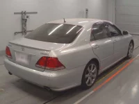 Toyota CROWN лот № 10047 оценка 3.5  с аукциона в Японии 1