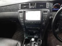 Toyota CROWN лот № 10047 оценка 3.5  с аукциона в Японии 8