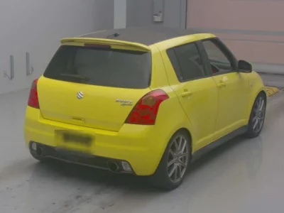 Suzuki SWIFT  с аукциона в Японии