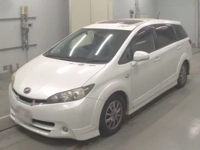 Toyota WISH  с аукциона в Японии