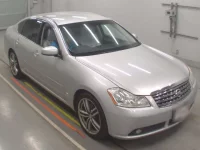Nissan FUGA лот № 10070 оценка 3.5  с аукциона в Японии 4