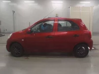 Nissan MARCH лот № 10093 оценка 3.5  с аукциона в Японии 3