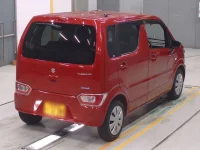 Suzuki WAGON R лот № 30007 оценка 5  с аукциона в Японии 1