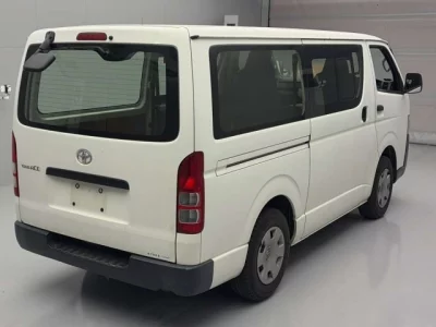 Toyota REGIUS ACE VAN