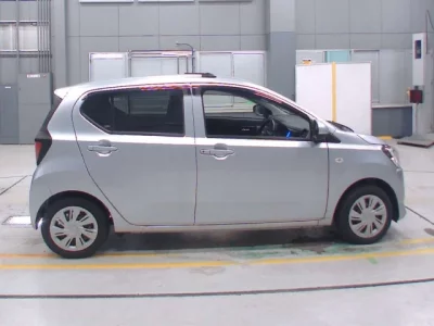 Daihatsu MIRA E S