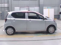 Daihatsu MIRA E S лот № 30018 оценка 4.5  с аукциона в Японии 2
