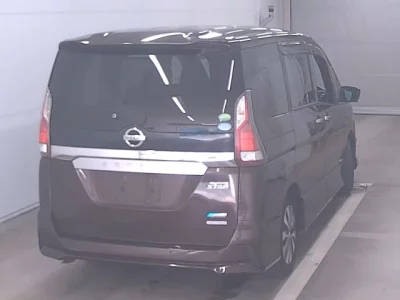 Nissan SERENA  с аукциона в Японии