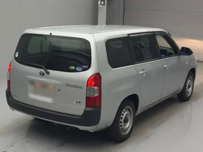 Toyota PROBOX  с аукциона в Японии