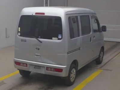 Toyota PIXIS VAN  с аукциона в Японии