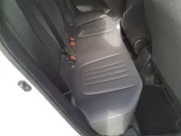 Toyota YARIS лот № 30050 оценка 4  с аукциона в Японии 9